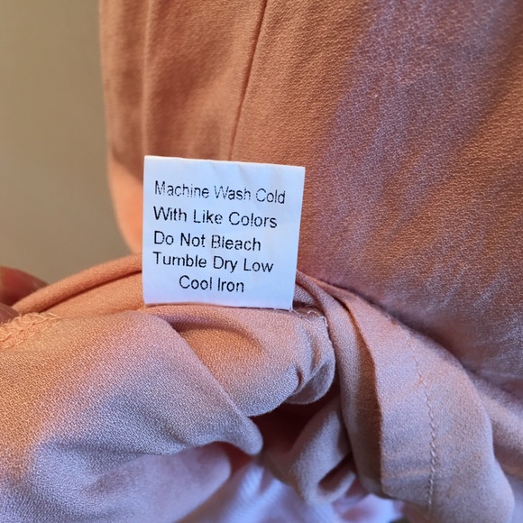 Dress - Picture 6 of 7